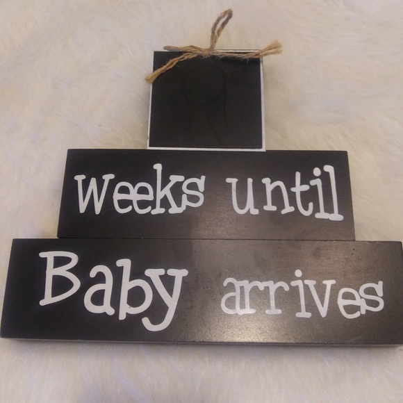 Baby Arrival Sign - Picture 2 of 5